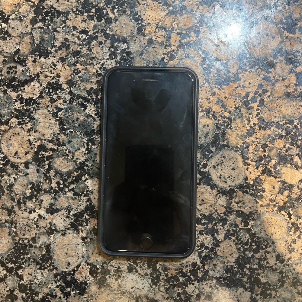 IPHONE 8 plus 164 gb